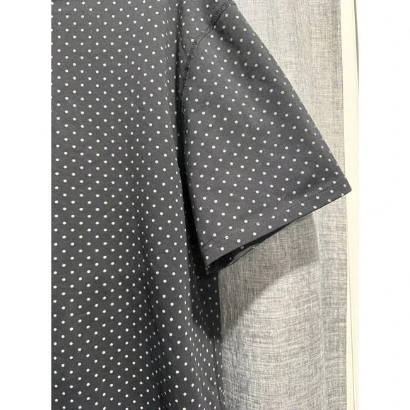 BYLT Shirt Mens Large Black T-Shirt Drop Cut Grey Polka Dot Lux Stretch Gym - Picture 3 of 8